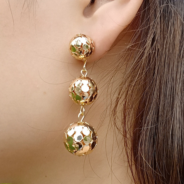 INS 18K Gold Plated Stainless Steel 6mm 4mm Round Ball Post Earrings for  Women Two Tone Metal Ball Back Studs Gift - AliExpress